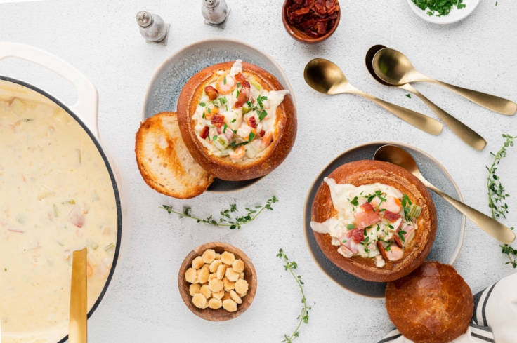 Creamy Clam Chowder In A Bread Bowl Yellowblissroad