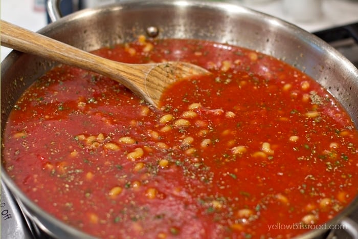 One Pan Chicken Parmesan - Yellow Bliss Road