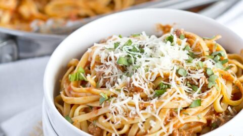 Easy Monday Night Spaghetti with Meat Sauce - JavaCupcake