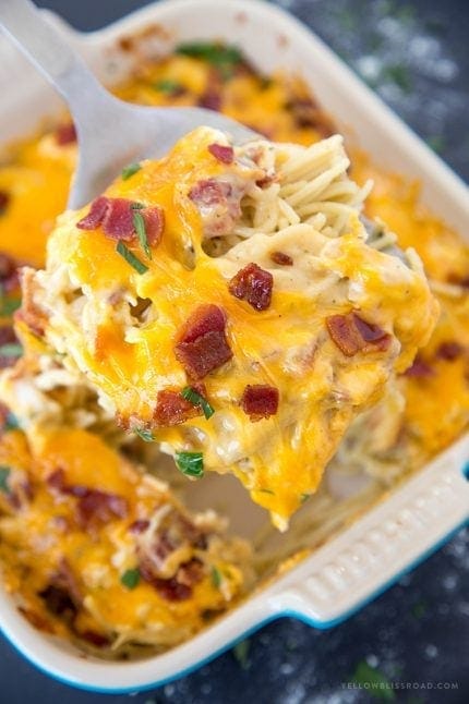 Creamy Chicken, Bacon & Ranch Baked Spaghetti - Yellow Bliss Road