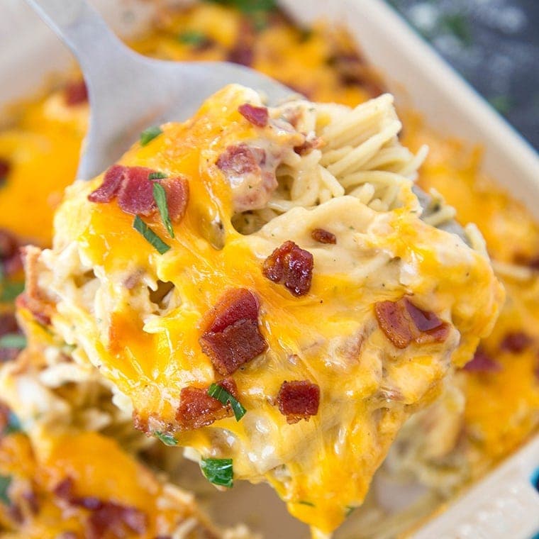 Creamy Chicken Bacon And Ranch Baked Spaghetti Yellow Bliss Road