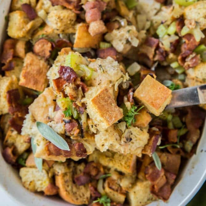 Onion and Bacon Stuffing | YellowBlissRoad.com