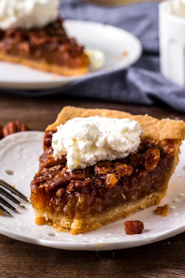 Southern Pecan Pie Recipe (Thanksgiving Dessert)