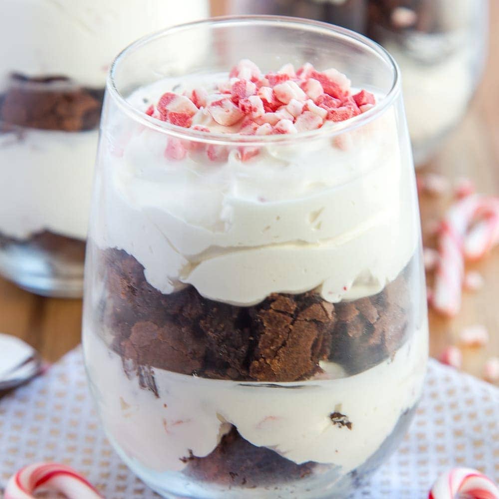Peppermint Cheesecake Brownie Parfaits - Yellow Bliss Road
