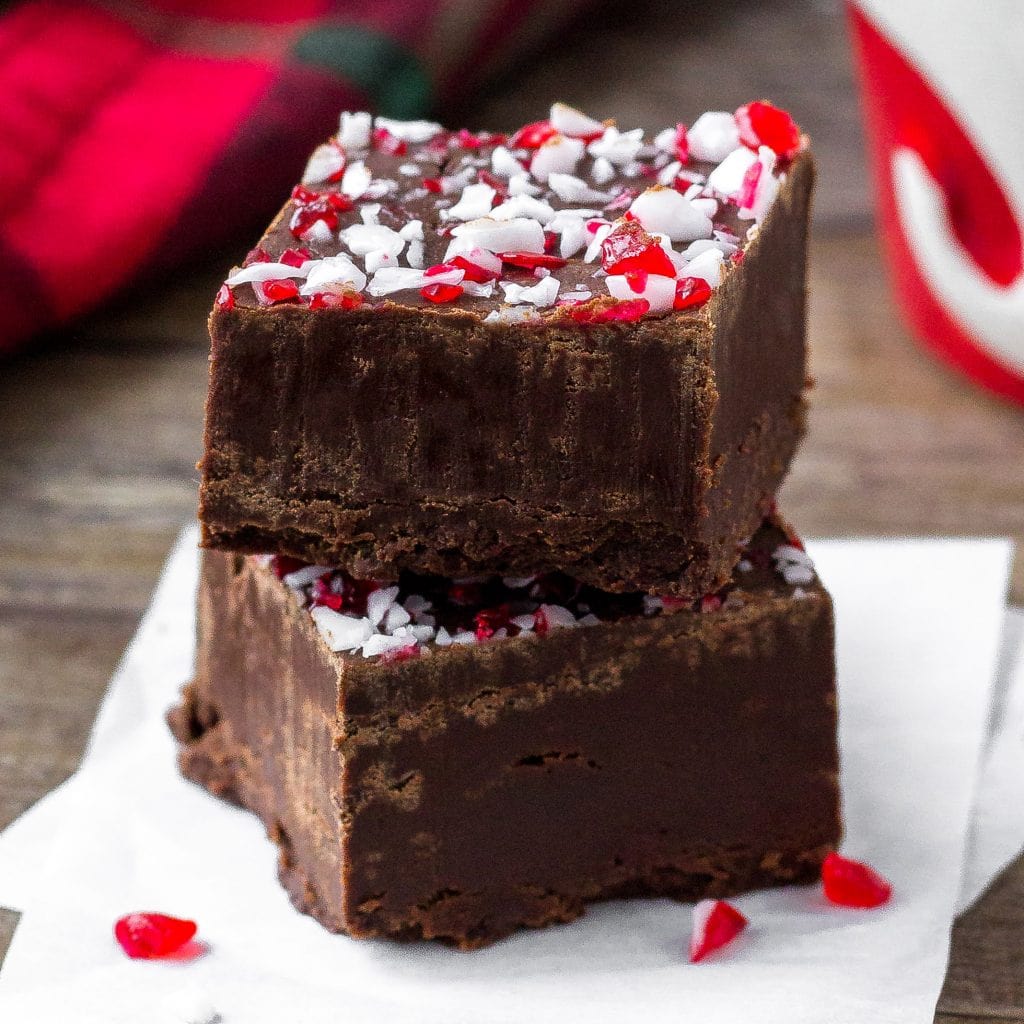 Peppermint Fudge (Easy Fudge Recipe)