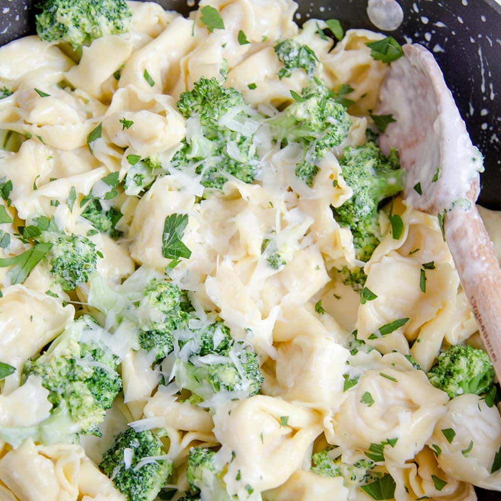 Cheesy Chicken Broccoli Tortellini - Quick Weeknight Meals