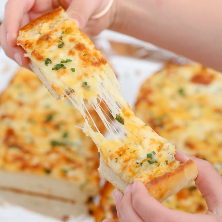 Cheesy Garlic Bread | Easy Garlic Bread Recipes