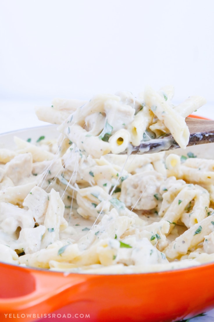 Creamy Garlic Chicken Penne Pasta Yellowblissroad Com