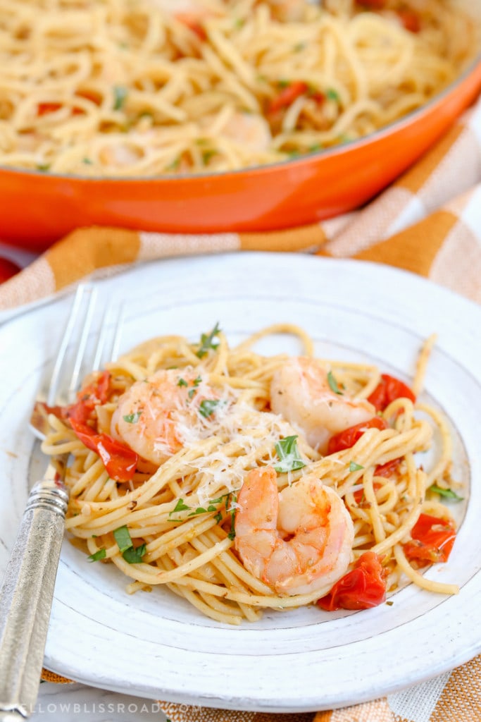 Garlic Tomato & Shrimp Pasta | Easy Weeknight Meal