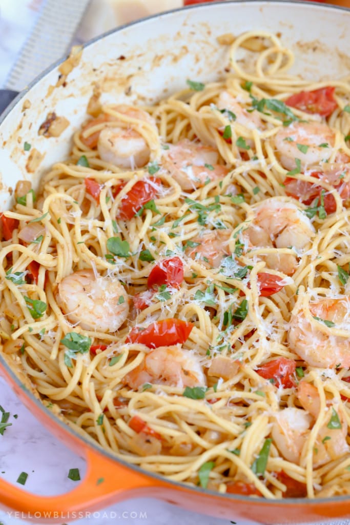 Garlic Tomato & Shrimp Pasta | Easy Weeknight Meal