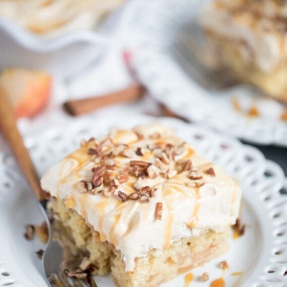 Caramel Apple Pie Poke Cake | An Easy Fall Dessert