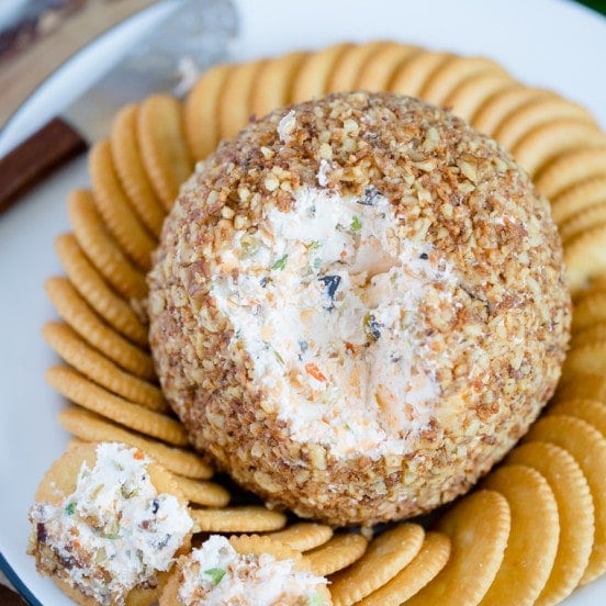 Olive Cheese Ball with Toasted Walnuts | YellowBlissRoad.com