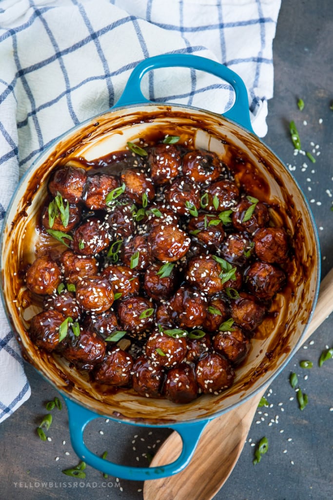 Spicy Honey Garlic Meatballs | Easy Party Appetizer