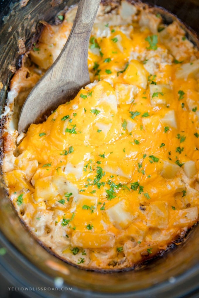 Crockpot Cheesy Potatoes | Easy Side Dish to Feed a Crowd