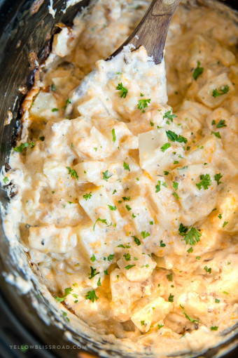 Crockpot Cheesy Potatoes | Easy Side Dish to Feed a Crowd