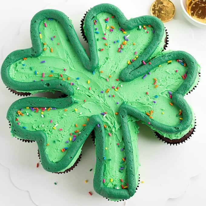 Shamrock Cupcake Cake St Patrick S Day Dessert