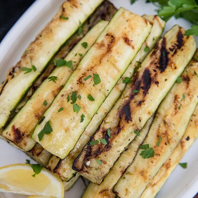 Healthy Lemon Grilled Zucchini Recipe | yellowblissroad.com