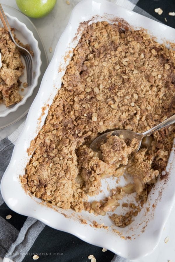 Apple Crumble Recipe | How to Make Apple Crumble | Yellow Bliss Road