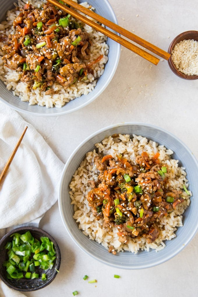 Healthy Teriyaki Turkey Rice Bowl | YellowBlissRoad.com