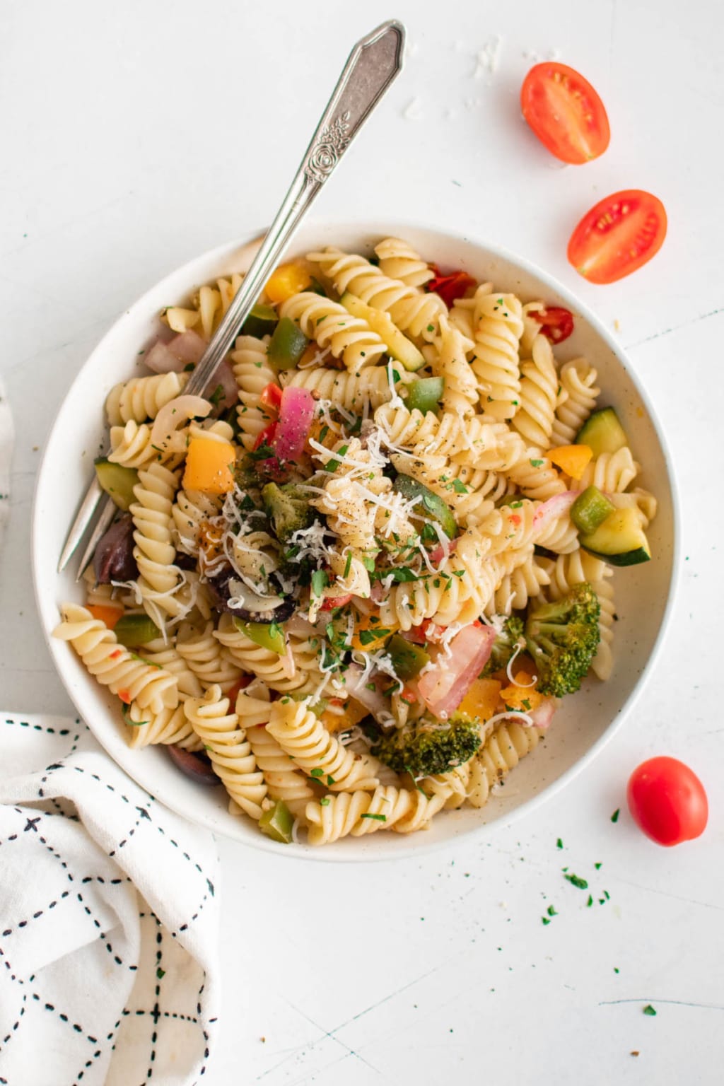 Easy Vegetable Pasta Salad - Yellow Bliss Road