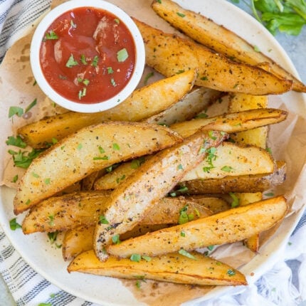 Easy Baked Potato Wedges | Yellow Bliss Road