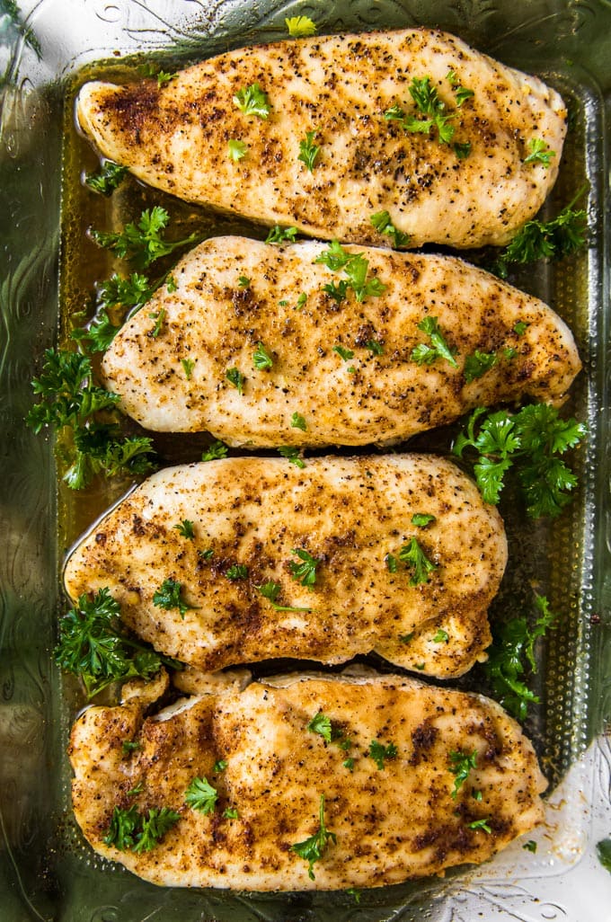 Perfectly Juicy Baked Chicken Breasts | YellowBlissRoad.com