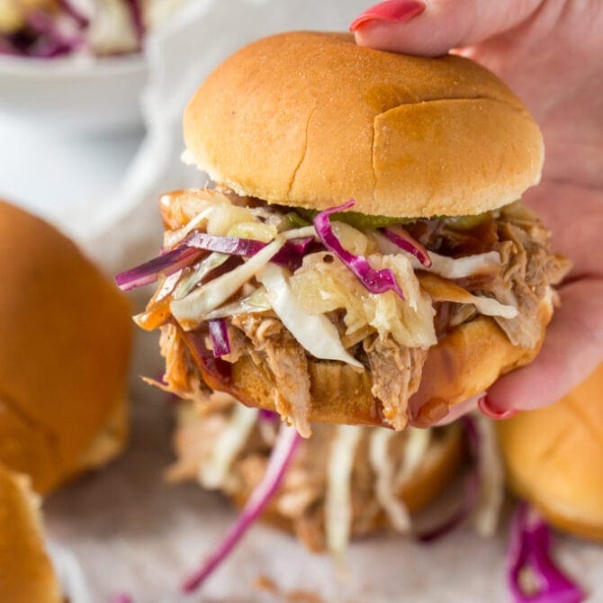 Slow Cooker Pulled Pork Sliders | YellowBlissRoad.com