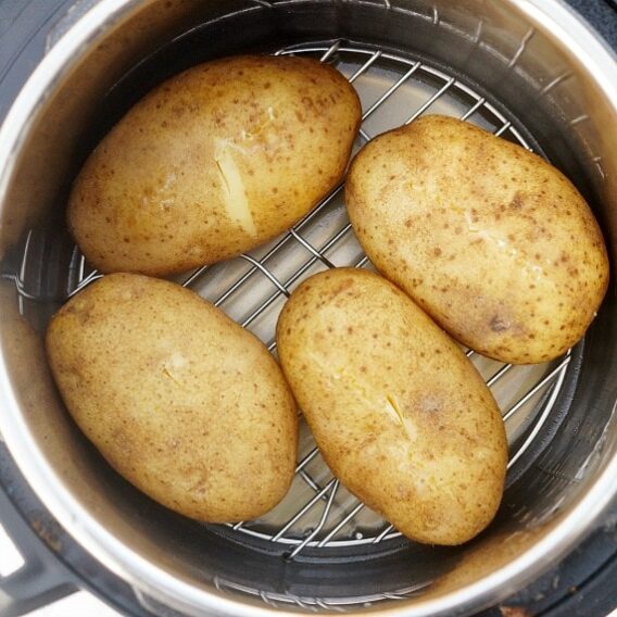 Instant Pot Baked Potatoes | YellowBlissRoad.com