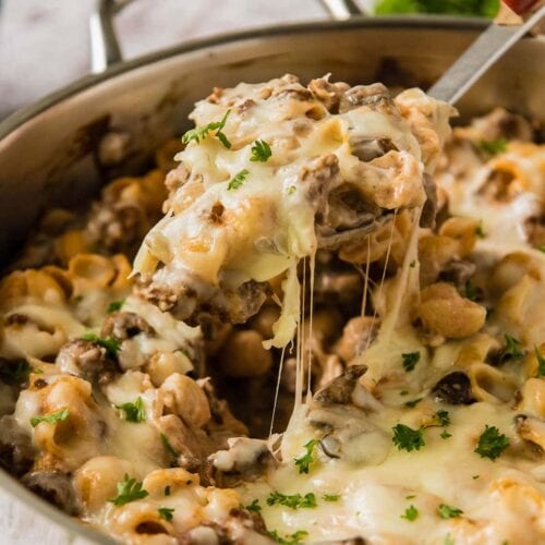 Easy Hamburger Casserole | YellowBlissRoad.com