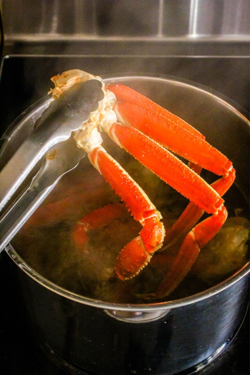 boiling frozen crab