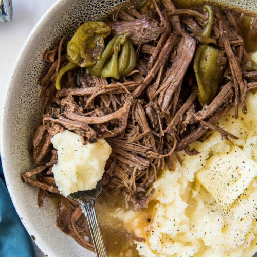 https://www.yellowblissroad.com/wp-content/uploads/2020/08/Slow-Cooker-Spicy-Top-Round-Roast-social-500x500.jpg