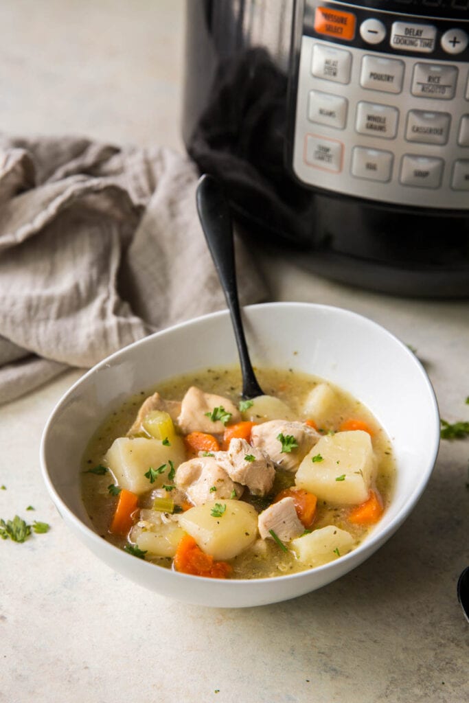 Easy Instant Pot Chicken Stew - YellowBlissRoad.com