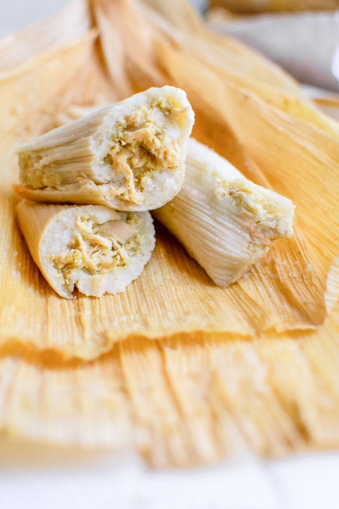 How to Make Tamales (Green Chile Chicken Tamales) | YellowBlissRoad.com