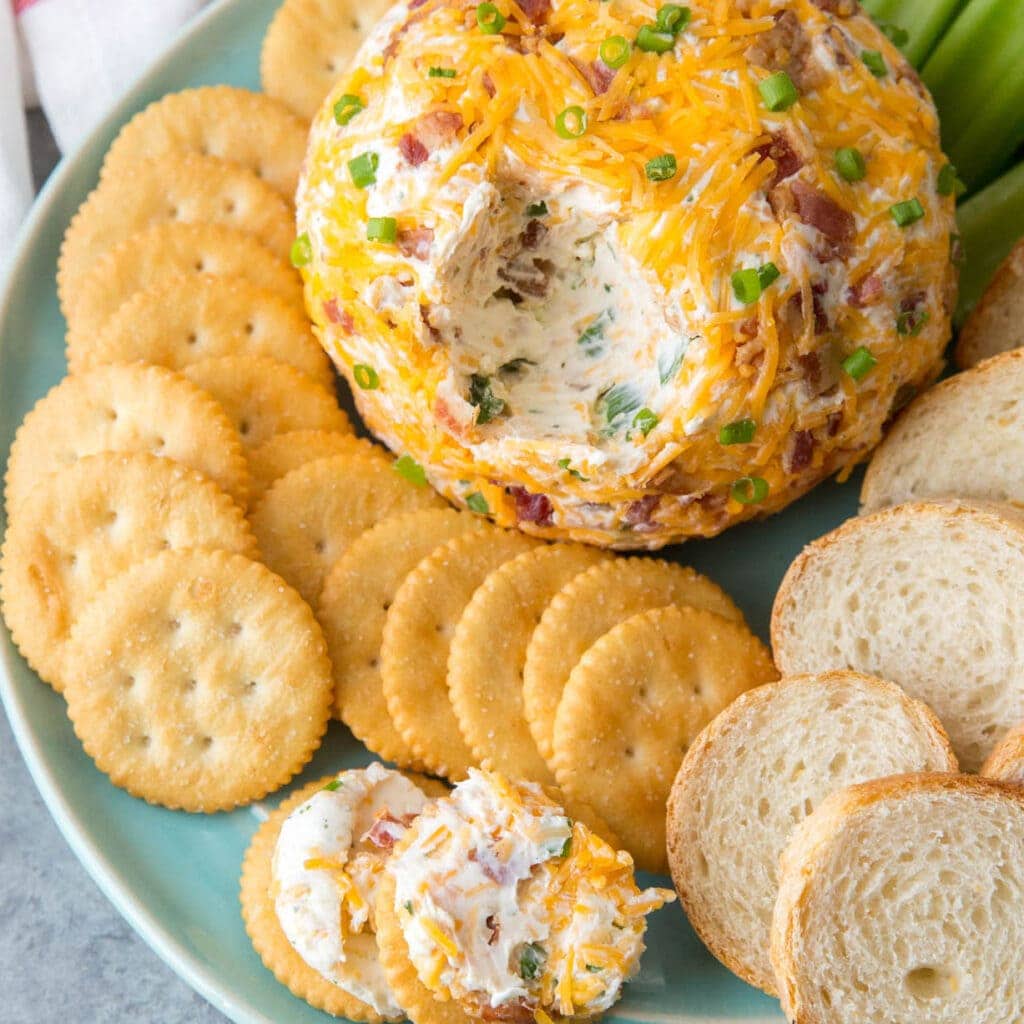 Easy Bacon Ranch Cheese Ball | YellowBlissRoad.com