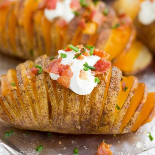The Best Easy Cheesy Loaded Hasselback Potatoes — The Mom 100