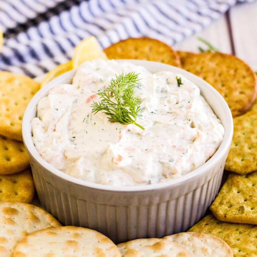 Creamy Smoked Salmon Dip | YellowBlissRoad.com