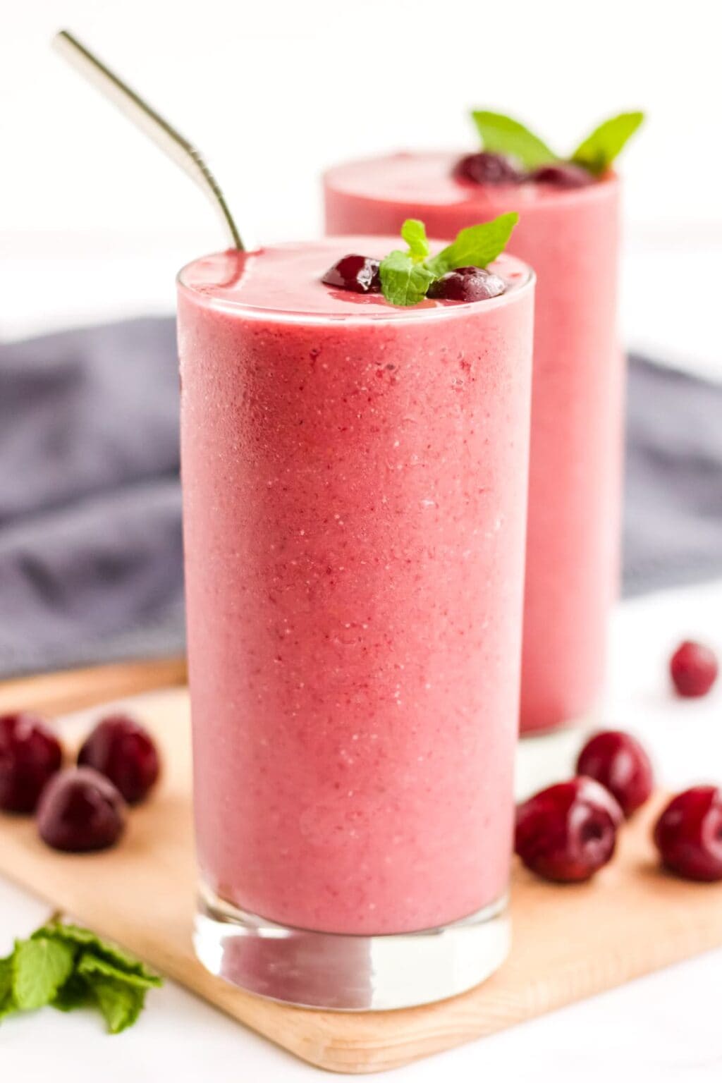 Easy Banana Easy Cherry Smoothie Recipe YellowBlissRoad