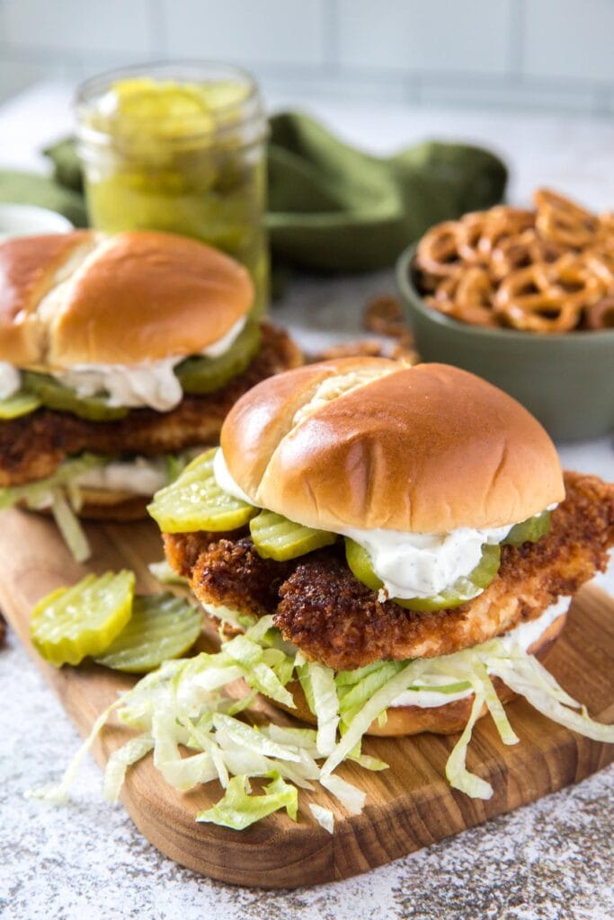 Ultimate Crispy Chicken Sandwich | YellowBlissRoad.com