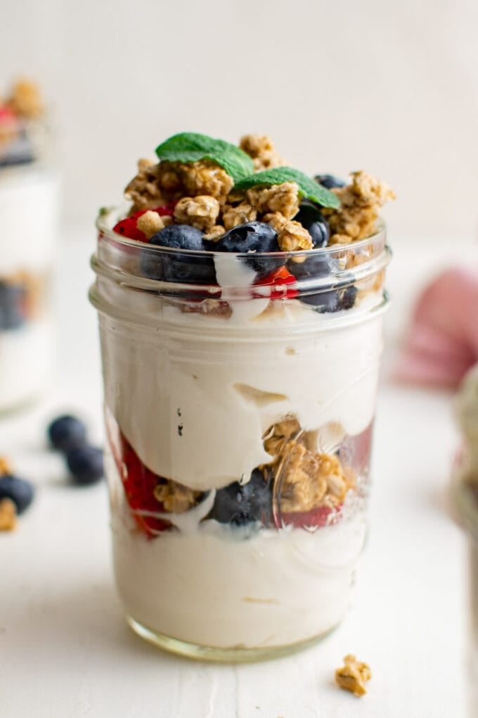 Easy Yogurt Parfait with Fresh Fruit | YellowBlissRoad.com