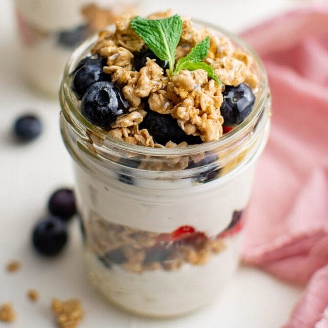 Easy Yogurt Parfait with Fresh Fruit | YellowBlissRoad.com