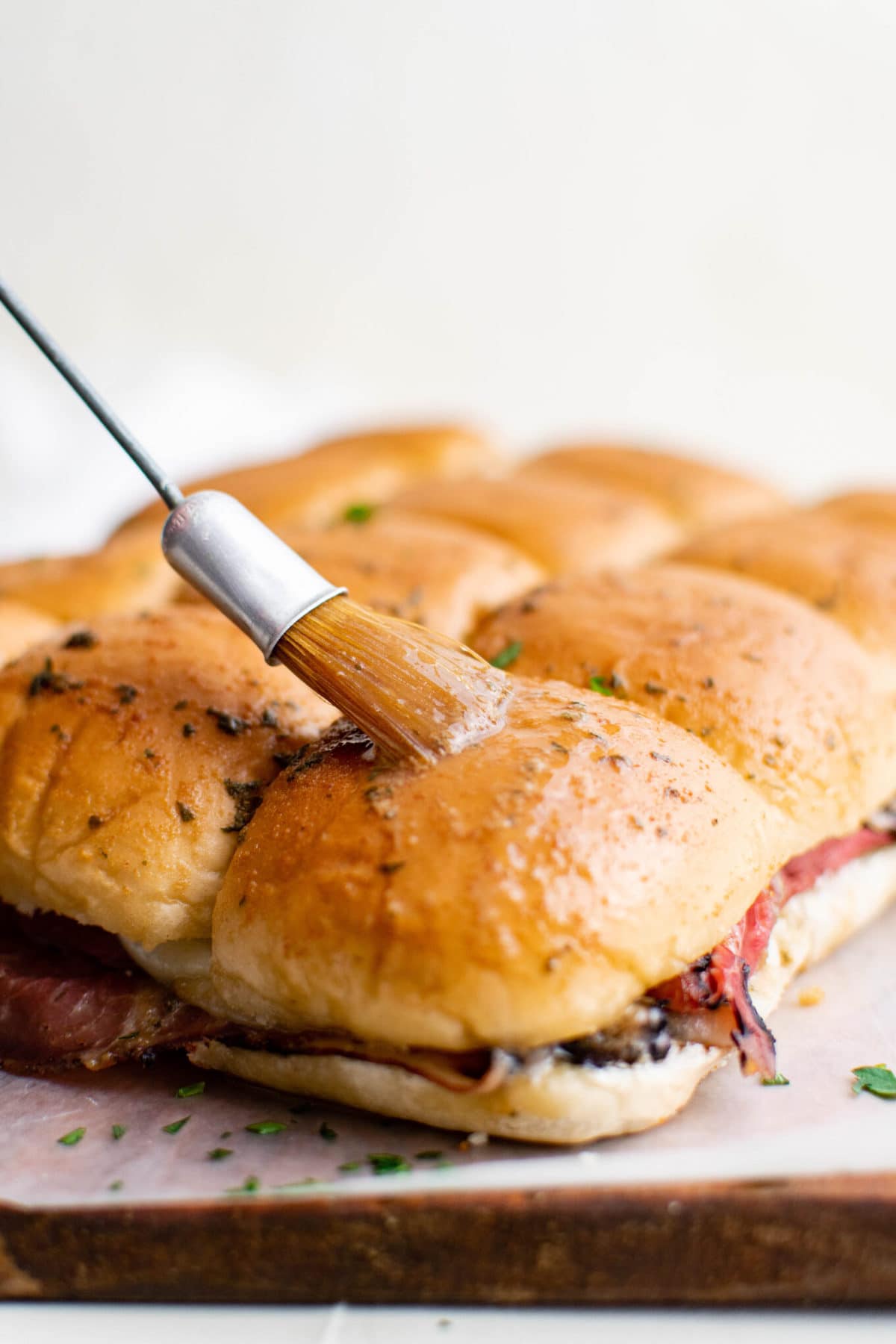 Easy Baked Roast Beef Sliders