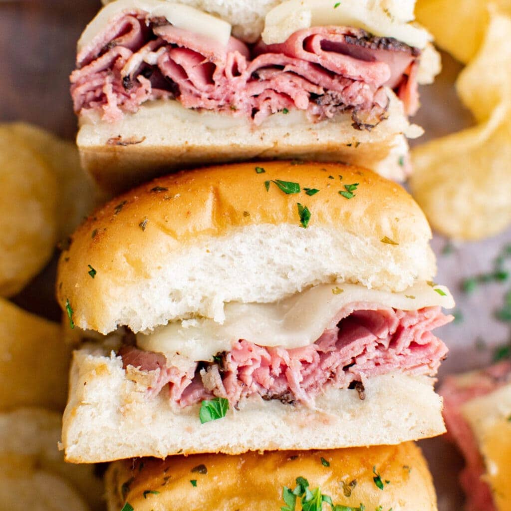 Easy Roast Beef Sliders Recipe - YellowBlissRoad.com