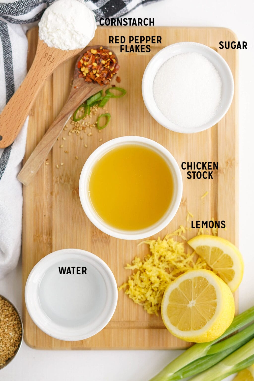 Chinese Lemon Chicken (Crispy, Sweet and Tangy) | YellowBlissRoad.com