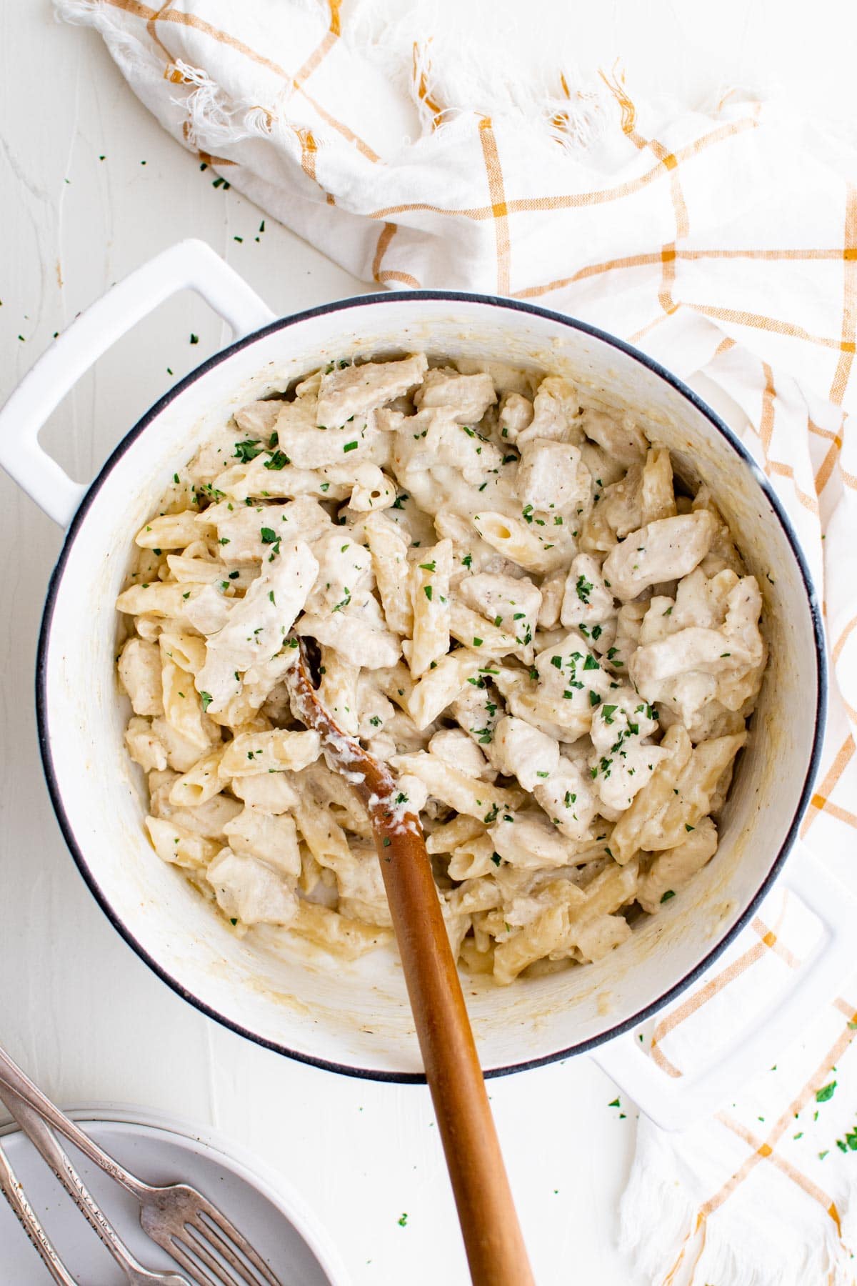 Easy One Pot Chicken Alfredo YellowBlissRoad Com