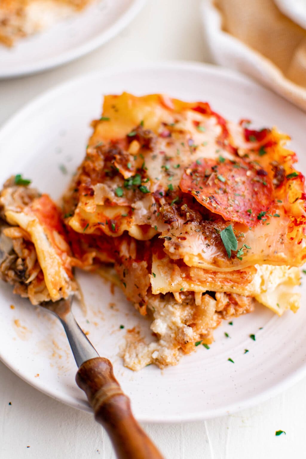 The BEST Pizza Lasagna Recipe | YellowBlissRoad.com