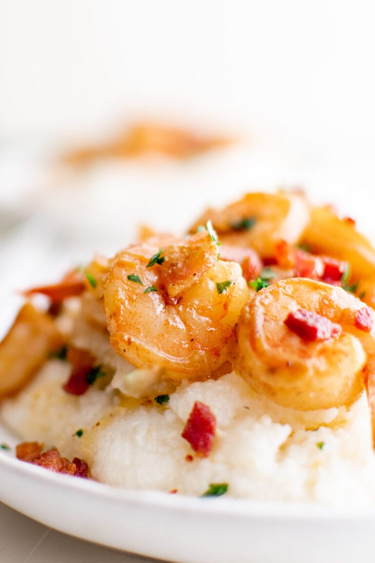 Southern Style Shrimp and Grits - Yellow Bliss Road