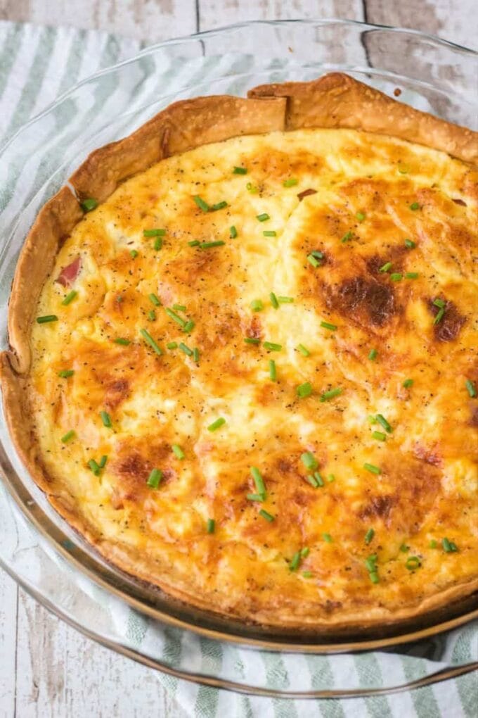 Ham and Cheese Quiche Recipe | YellowBlissRoad.com