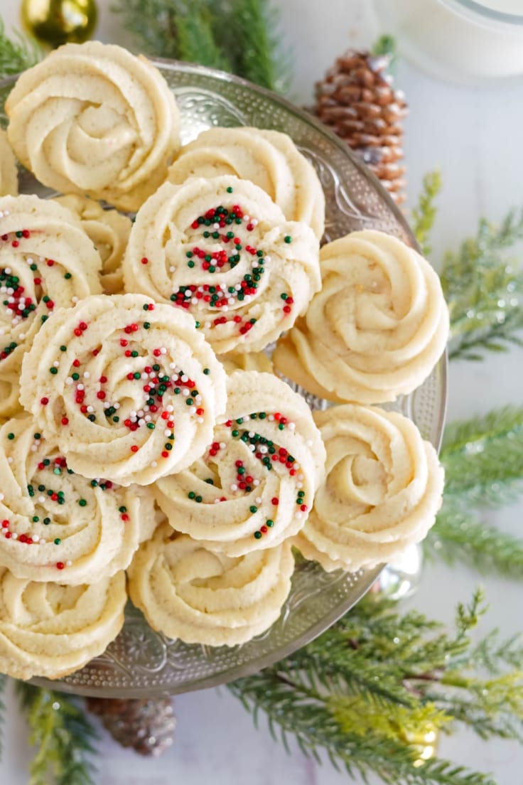 Butter Cookies with Sprinkles | YellowBlissRoad.com