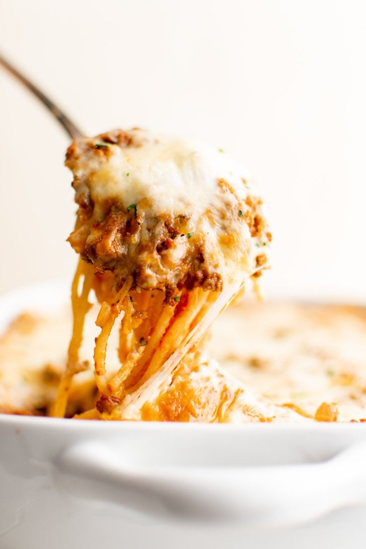 Million Dollar Spaghetti Casserole Recipe | YellowBlissRoad.com