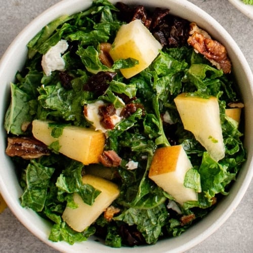 Kale Salad with Champagne Vinaigrette | YellowBlissRoad.com